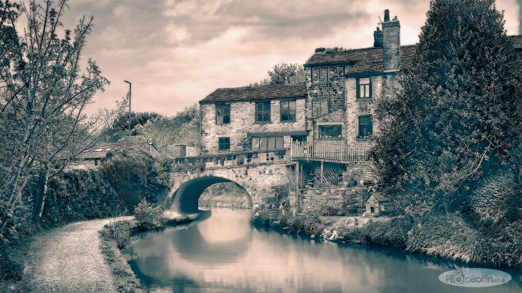 Bridge Number 10,&nbsp;Mytholmroyd